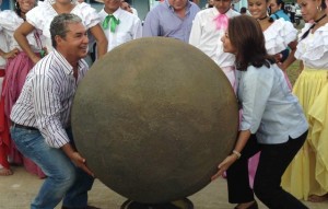 laura chinchilla sphere