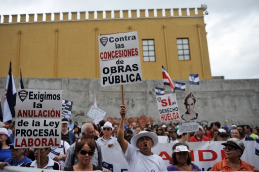 HECTOR RETAMAL / AFP