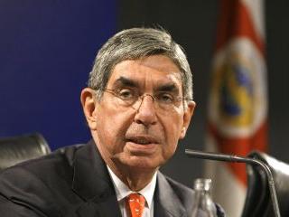 Oscar Arias
