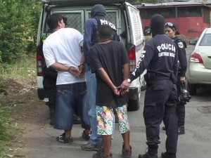 police arrest drug suspects