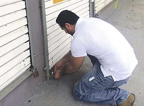 Tax authorities shuttered sixteen businesses this week. (Photo courtesy of the Ministry of Finance)