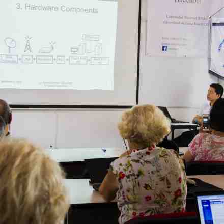 The Nicoya Campus of the National University developed a tsunami prevention symposium to prepare the community and its student body. (Photo by Ariana Crespo / La Voz de Guanacaste)