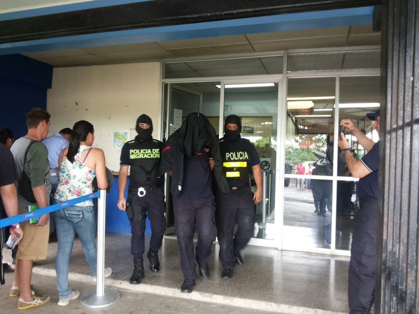 366690707_detencionriveragonzalez2