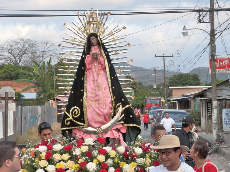 The Virgin of Guadalupe is taken on procession in Nicoya. (Jack Donnelly for Inside Costa Rica)