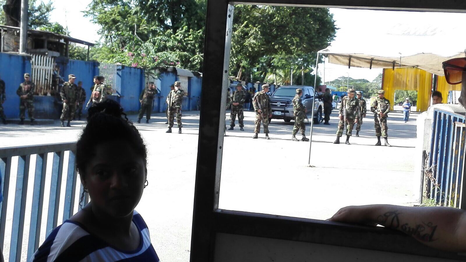 Nicaraguan Army troops were deployed recently to the Costa Rican border to repel more Cuban migrants arriving from Costa Rica. (Photo courtesy of the Costa Rican Foreign Ministry)